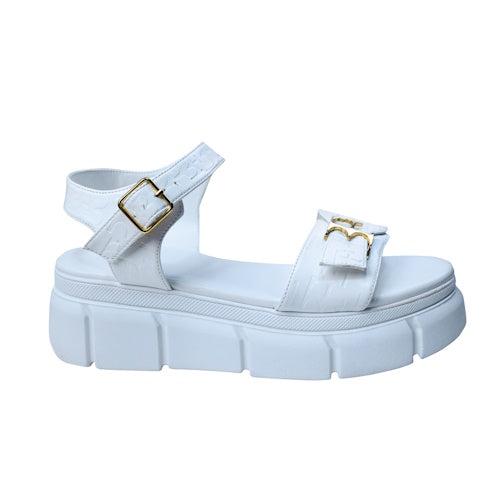 Sandals White with gold bukcle