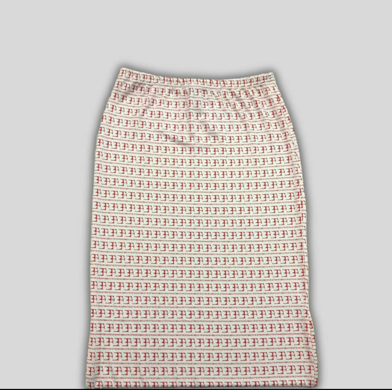 Saia com logótipo BF