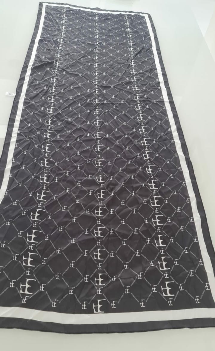 BF scarf