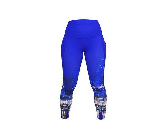 Vêtements de sport bleu royal et imprimé urbain